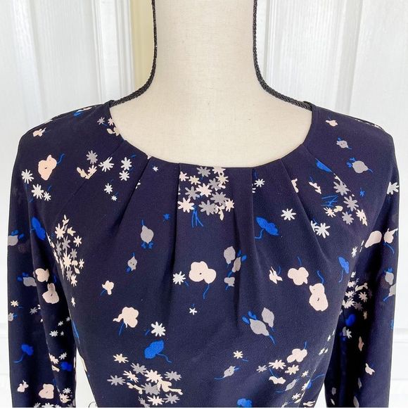 Ann Taylor Sz 0 Black and Blue Round Ruffled Neck Long Sleeves Knee Length Dress - Picture 3 of 12